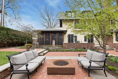 2204 W Lake Of The Isles Parkway Minneapolis MN 55405