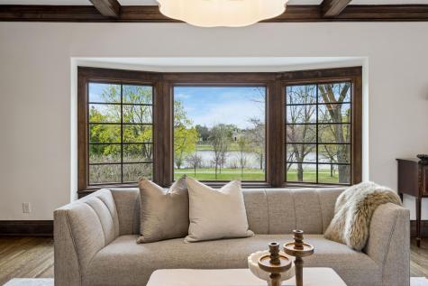 2204 W Lake Of The Isles Parkway Minneapolis MN 55405