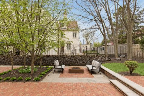 2204 W Lake Of The Isles Parkway Minneapolis MN 55405