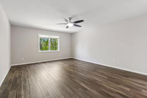 1691 Brueberry Lane Arden Hills MN 55112