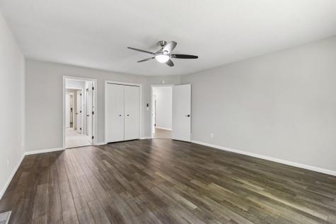 1691 Brueberry Lane Arden Hills MN 55112