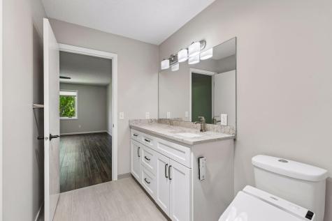 1691 Brueberry Lane Arden Hills MN 55112