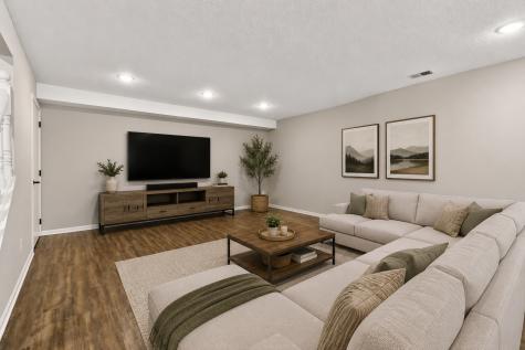 1691 Brueberry Lane Arden Hills MN 55112