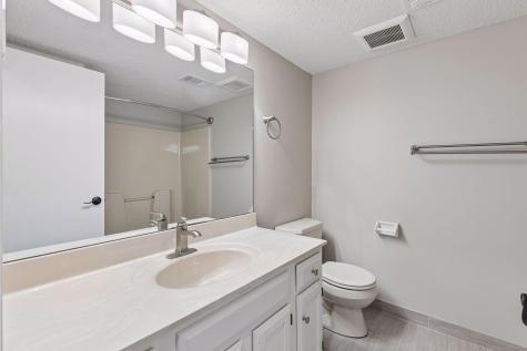 1691 Brueberry Lane Arden Hills MN 55112