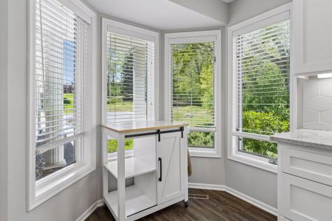 1691 Brueberry Lane Arden Hills MN 55112