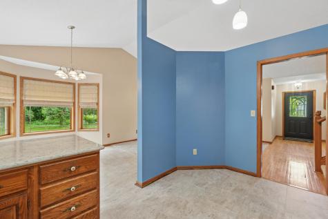 20524 Javelin Circle Lakeville MN 55044
