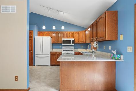 20524 Javelin Circle Lakeville MN 55044