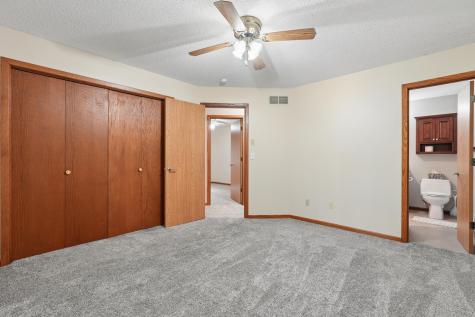 20524 Javelin Circle Lakeville MN 55044