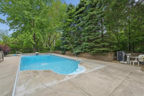 20524 Javelin Circle Lakeville MN 55044