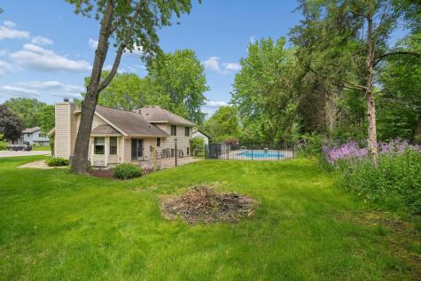 20524 Javelin Circle Lakeville MN 55044