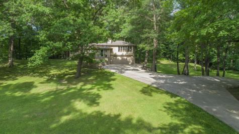 16975 Douglas Avenue Faribault MN 55021