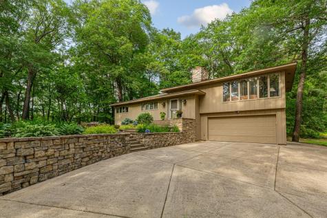 16975 Douglas Avenue Faribault MN 55021