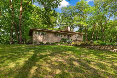 16975 Douglas Avenue Faribault MN 55021