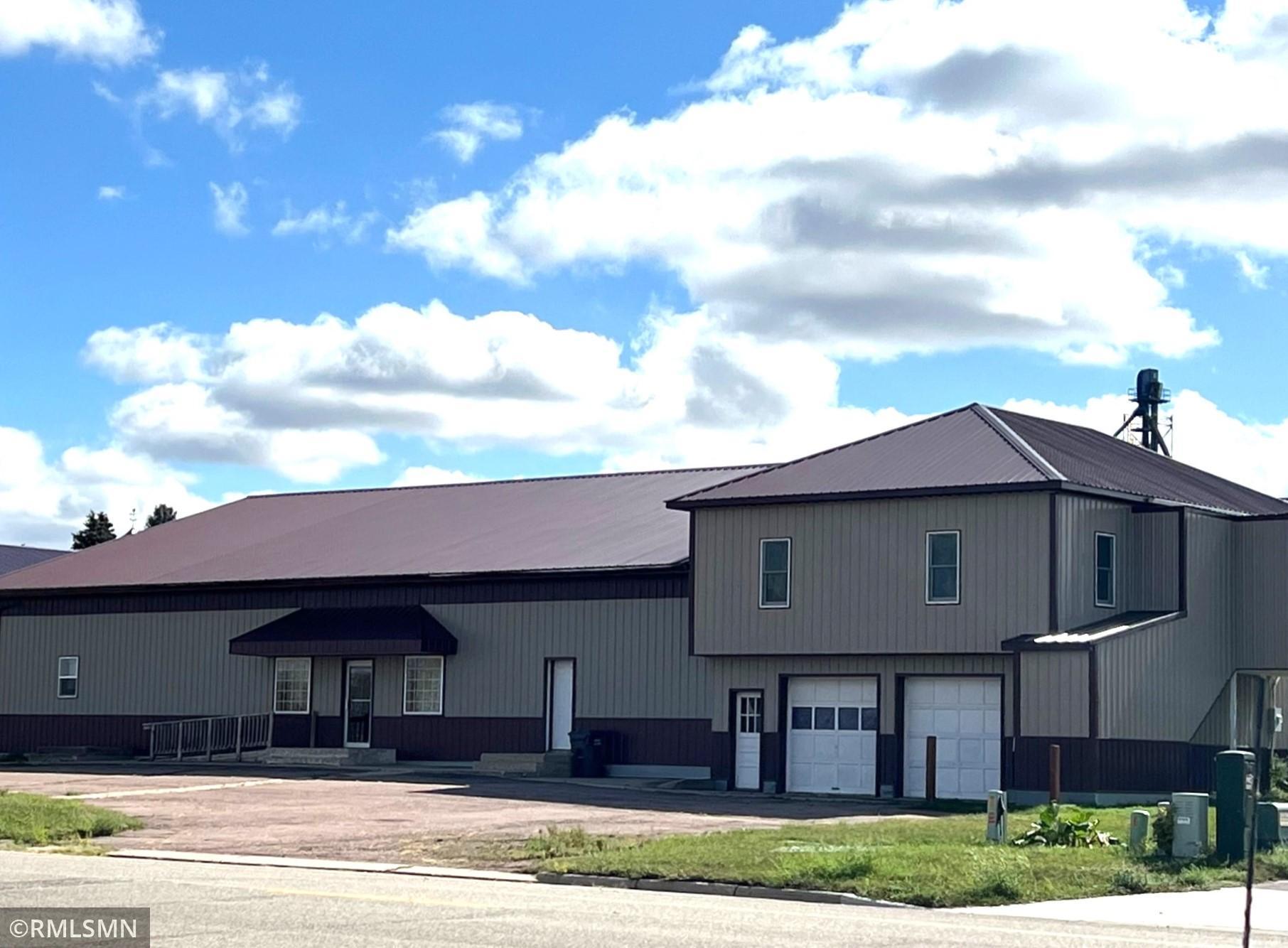 103 E Pearl Street Adrian MN 56110