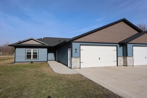 800 Elm Drive Fairfax MN 55332