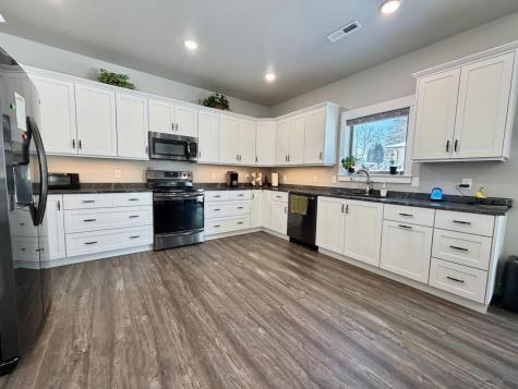 736 Oak Trail Fergus Falls MN 56537
