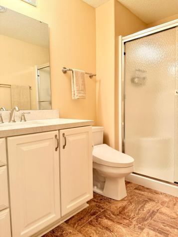 533 Hampton Drive W Moorhead MN 56560