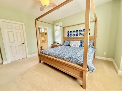 533 Hampton Drive W Moorhead MN 56560