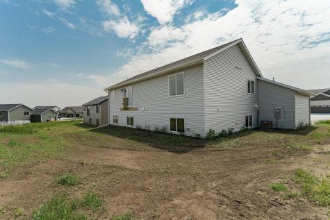 1812 Brandt Drive NE Byron MN 55920