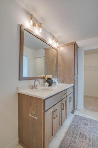 2575 Golden Lane S Fargo ND 58104