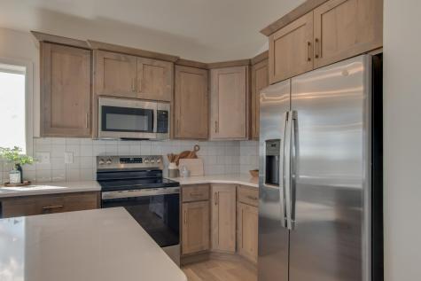 2575 Golden Lane S Fargo ND 58104