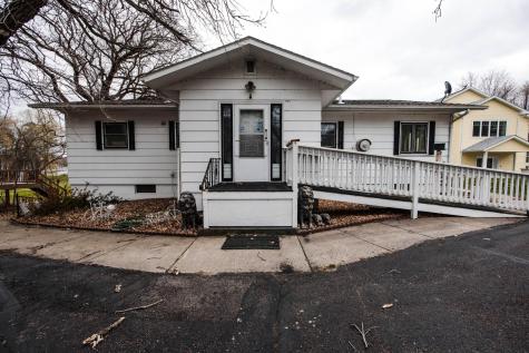 20645 Oakland Beach Road Detroit Lakes MN 56501