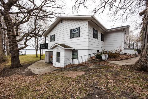 20645 Oakland Beach Road Detroit Lakes MN 56501
