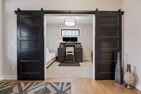 11724 Azure Lane Inver Grove Heights MN 55077