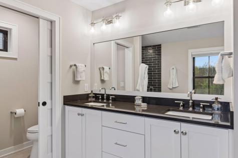 11724 Azure Lane Inver Grove Heights MN 55077