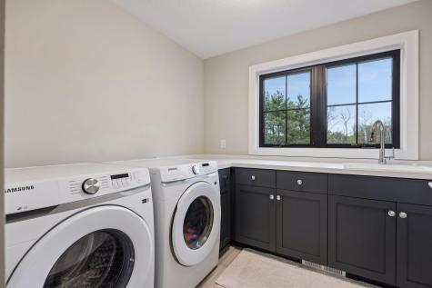 11724 Azure Lane Inver Grove Heights MN 55077