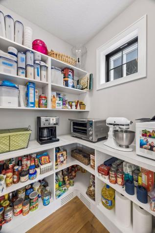 11724 Azure Lane Inver Grove Heights MN 55077
