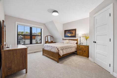 11724 Azure Lane Inver Grove Heights MN 55077