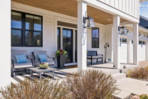 11724 Azure Lane Inver Grove Heights MN 55077