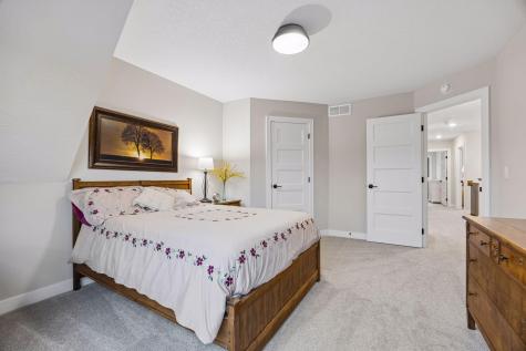 11724 Azure Lane Inver Grove Heights MN 55077