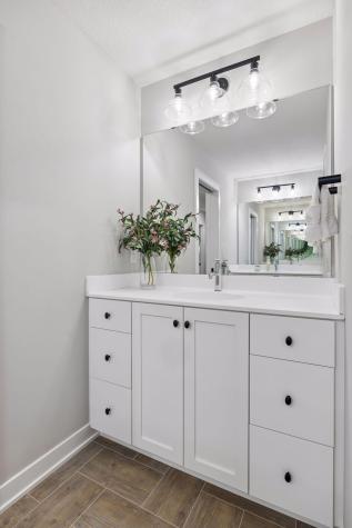 11724 Azure Lane Inver Grove Heights MN 55077