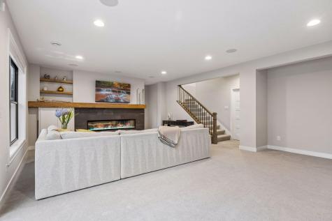 11724 Azure Lane Inver Grove Heights MN 55077
