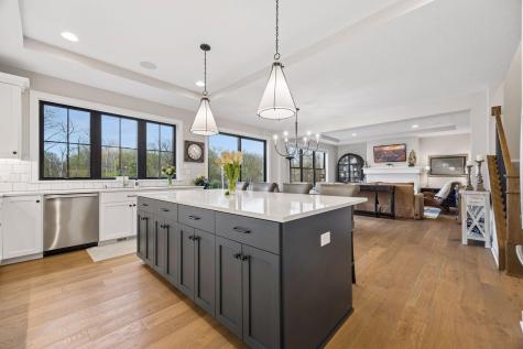 11724 Azure Lane Inver Grove Heights MN 55077