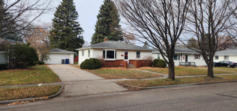 2215 7th Street S Moorhead MN 56560