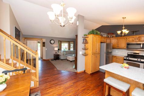 1322 138th Avenue NW Andover MN 55304