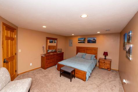 1322 138th Avenue NW Andover MN 55304