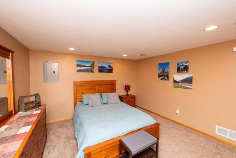 1322 138th Avenue NW Andover MN 55304