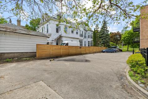 2201 3rd Avenue S Minneapolis MN 55404