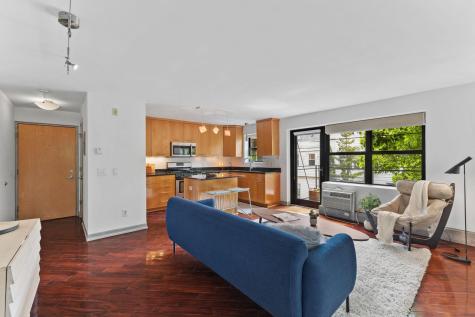 2201 3rd Avenue S Minneapolis MN 55404
