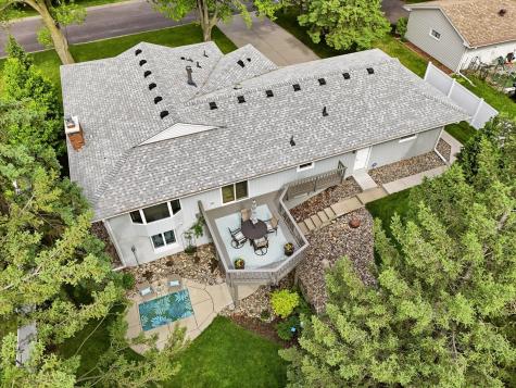 974 Kohlman Lane Maplewood MN 55109