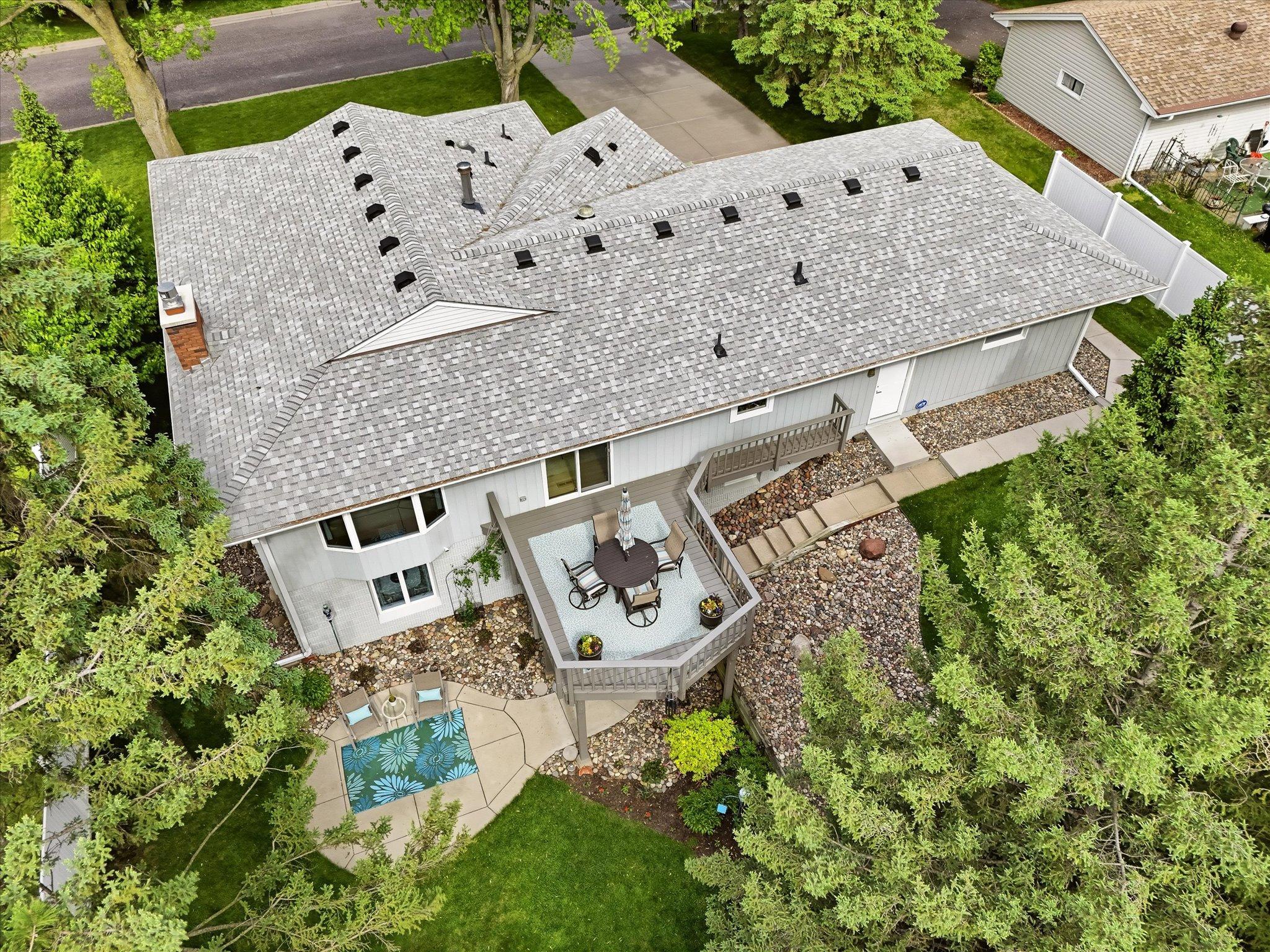 974 Kohlman Lane Maplewood MN 55109