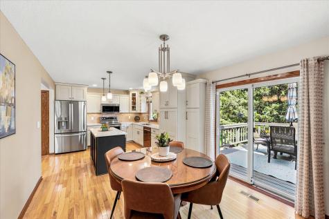 974 Kohlman Lane Maplewood MN 55109