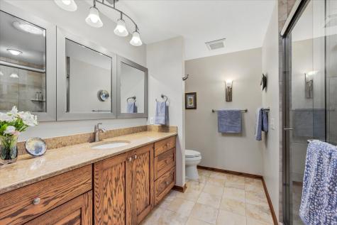 974 Kohlman Lane Maplewood MN 55109