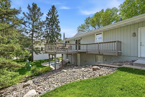 974 Kohlman Lane Maplewood MN 55109