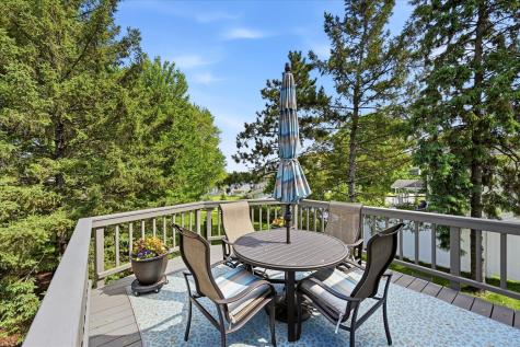 974 Kohlman Lane Maplewood MN 55109