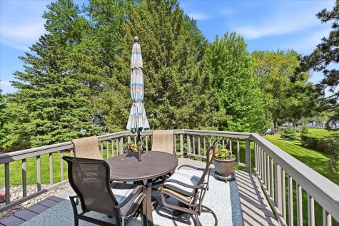 974 Kohlman Lane Maplewood MN 55109